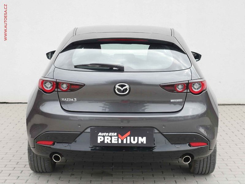Mazda 3 (2022) 2.0 Skyactiv-G, 1.maj,ČR, AC - fotka 5 z 22