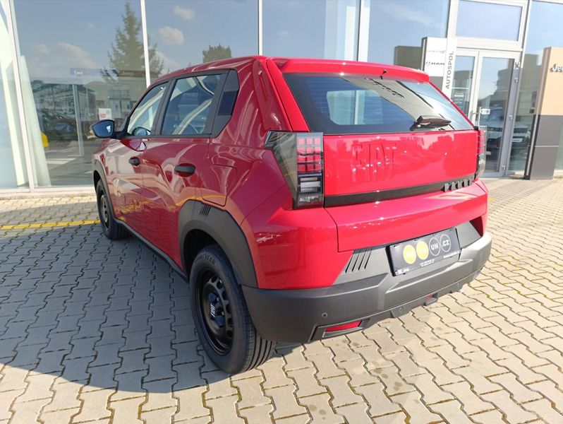 Fiat Grande Panda (2025) 1,2   Turbo Hybrid 110k eDCT - fotka 4 z 15