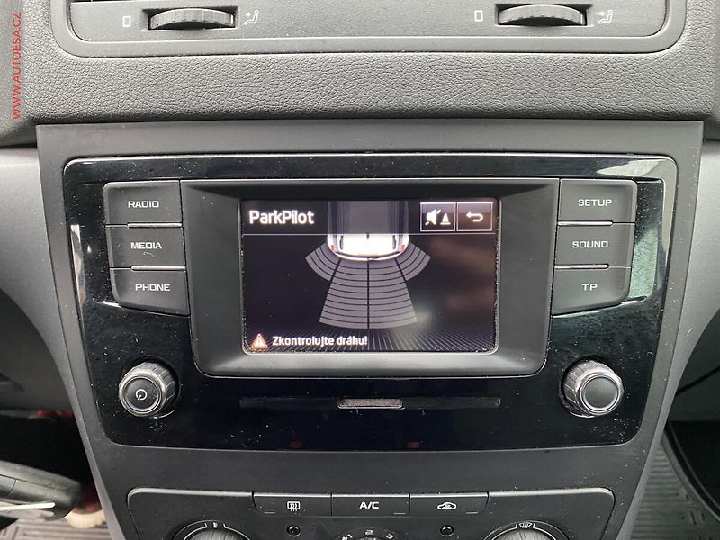 Škoda Yeti (2015) 1.2 TSi, Active, +sada kol - fotka 16 z 17