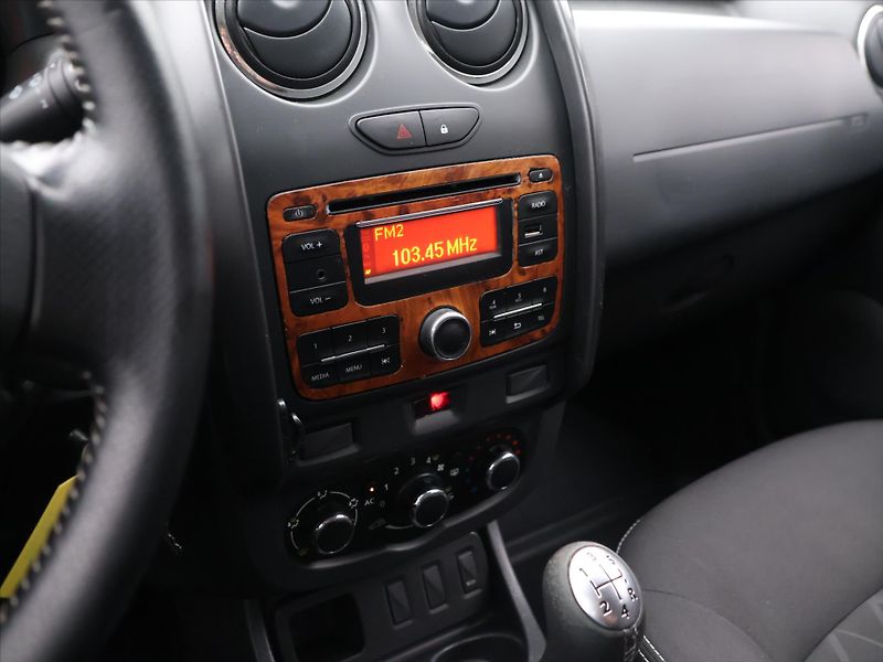 Dacia Duster 1.6 77kW 16V Cool CZ 1.Maj. - fotka 16 z 25