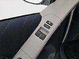 Toyota Yaris (2008) 1.0 VVT-i, po STK, servisované - náhled 16