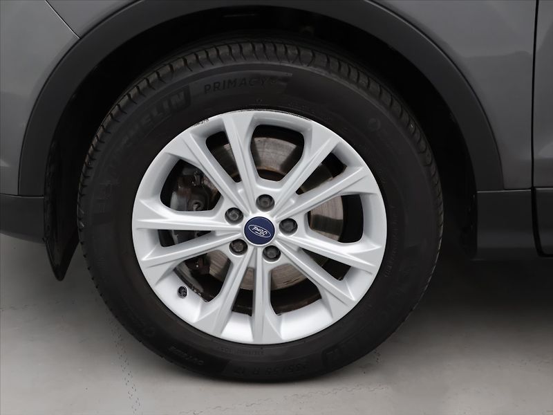 Ford Kuga 1,5 TDCI 88kW CZ Titanium DPH - fotka 23 z 30