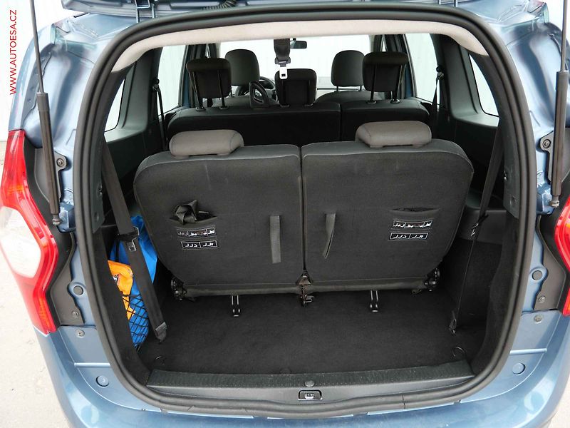 Dacia Lodgy (2014) 1.2 i, ČR, AC, TZ, park.asist - fotka 7 z 21