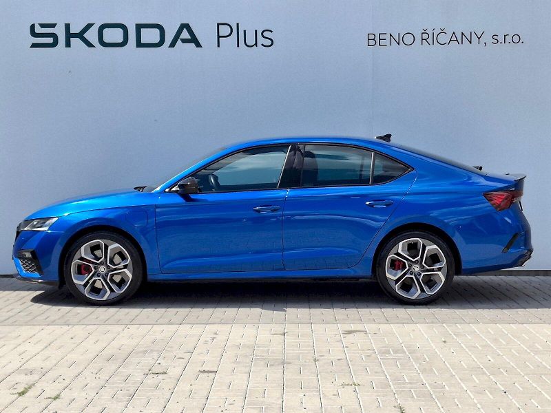 Škoda Octavia (2020) iV RS DSG 1,4TSi 180kW - fotka 3 z 35