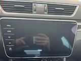 Škoda Superb (2017) 2.0TDi 4x4, ČR, DSG, bixen - náhled 14