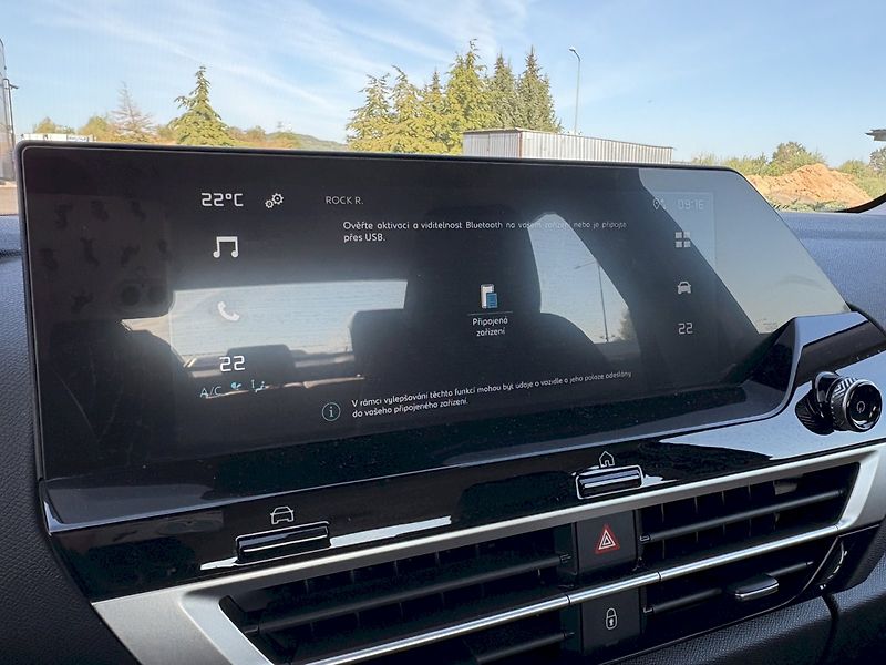 Citroën C4 (2024) X Plus 1,2 PureTech EAT8 - fotka 12 z 27