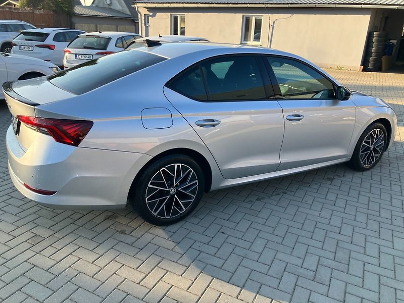 Škoda Octavia (2022) 1.5TSI 110kW STYLE SPORTline - fotka 5 z 36