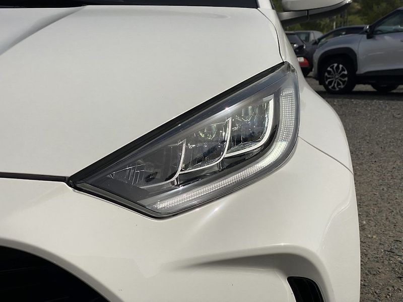 Toyota Yaris 1.5i, ČR, Style Tech, automat - fotka 8 z 17