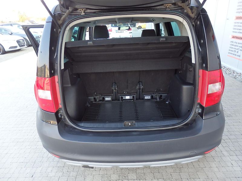 Škoda Yeti 1.2 TSI 77 kW KLIMA, ESP - fotka 9 z 16