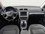 Škoda Octavia (2012) 2.0TDi 4x4, Scout, xenon - náhled 8