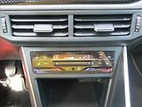 Volkswagen Polo 1,0 TSI 70kW Virtual+Digiklima - náhled 13