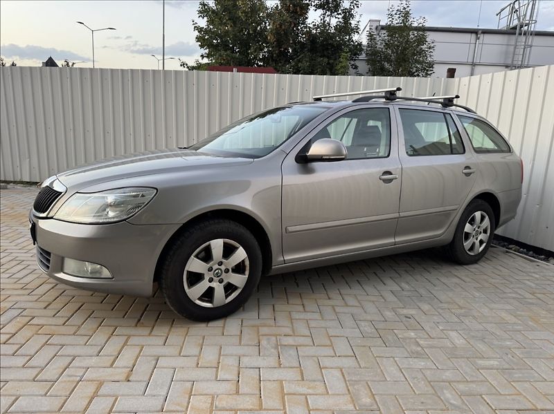 Škoda Octavia 2,0 TDI ELEGANCE tažné původČR - fotka 3 z 50