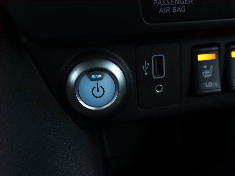 Nissan Leaf (2022) 40 kWh, SoH 90%, Automat - fotka 16 z 20