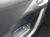 Peugeot 2008 (2017) 1.2 PureTech, ČR,1.maj - náhled 16