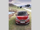 Ford C-MAX.