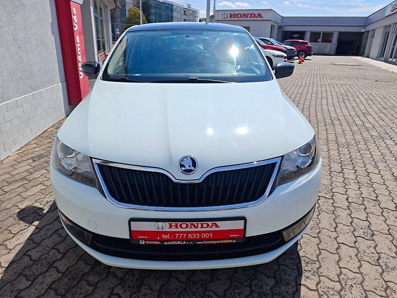 Škoda Rapid (2015) 1.2 TSi Spaceback Ambition + - fotka 40 z 42