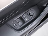 Volkswagen Passat 2,0 TDI 110kW Elegance DSG DPH - náhled 16