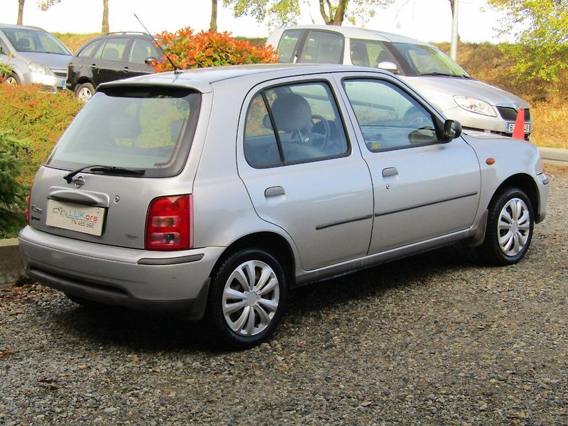 Nissan Micra (2000) 1.0 NCVT CZ PŮVOD - fotka 11 z 31
