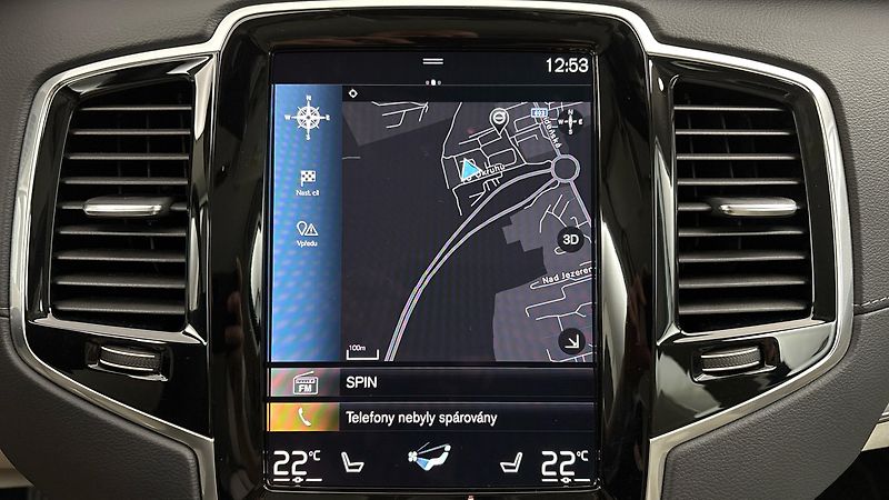 Volvo XC90 2.0 B5 AUT AWD Inscription - fotka 31 z 33