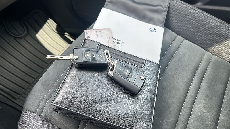 Volkswagen Touran (2018) 1,4TSI 110KW 7MÍST TOP!!!!! - fotka 15 z 19