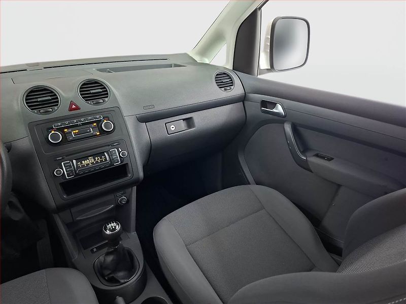 Volkswagen Caddy (2011) 1.6 TDi, 5Míst, ČR, DPH - fotka 8 z 14