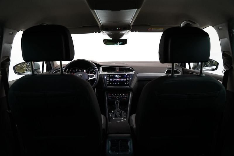 Volkswagen Tiguan - fotka 25 z 26