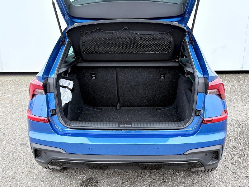 Škoda Kamiq (2024) DSG 1.0 TSI / 85 kW / MONTE CA - fotka 26 z 29