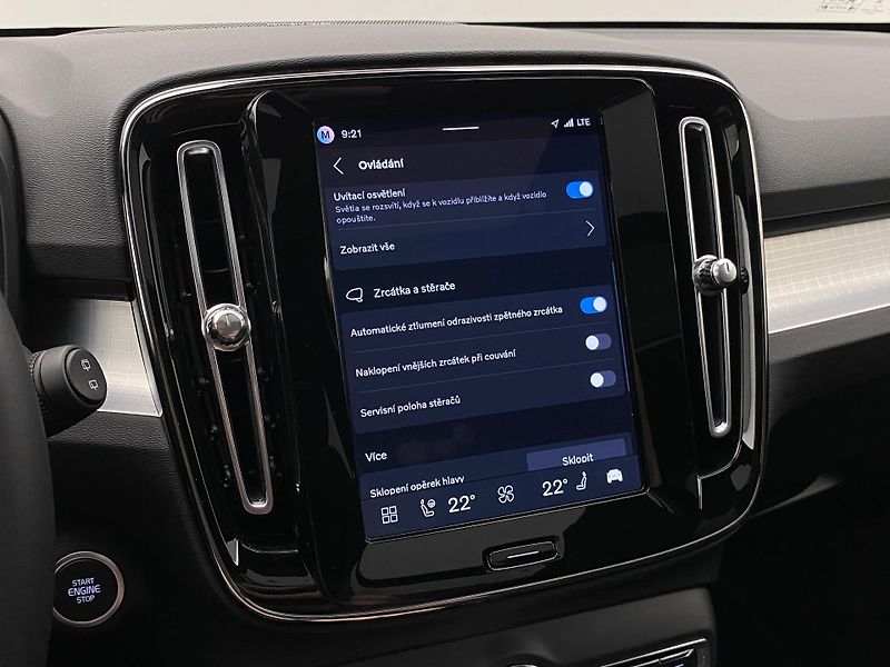 Volvo XC40 (2026) B3 AUT DARK ULTRA  - fotka 48 z 61
