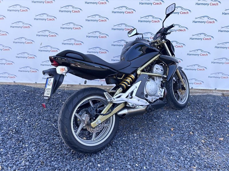 Kawasaki ER-6n 650, 53kW, ABS - fotka 3 z 4