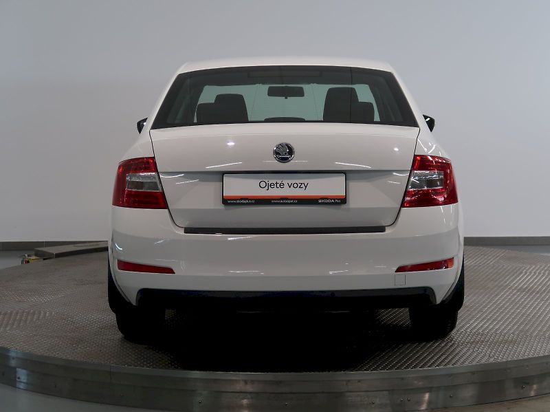 Škoda Octavia (2016) ACTIVE 1.6TDI 81KW SERVIS ROZV - fotka 18 z 25