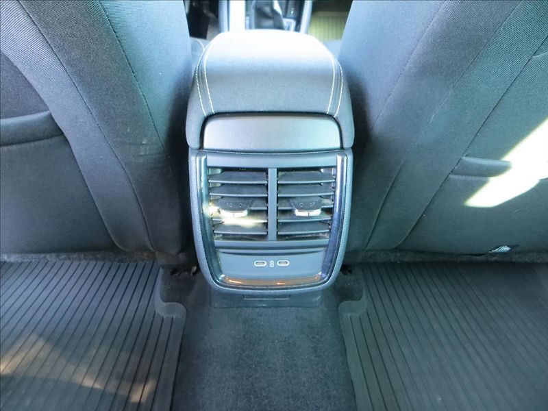 Škoda Scala 1,0 TSI 81kW Ambition ČR - fotka 20 z 21