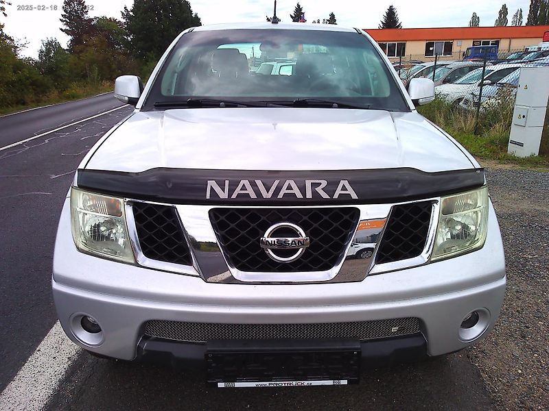 Nissan Navara 2.5 DCi, 126 kW,klima,nová STK - fotka 9 z 20