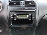 Volkswagen Polo 1,2 HTP,44KW,KLIMA,SERVISKA,ES - náhled 29