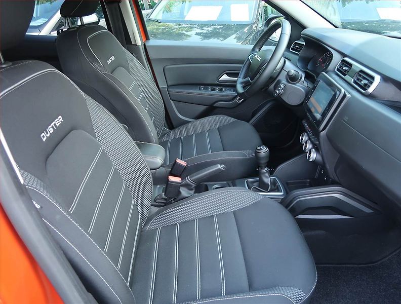 Dacia Duster (2023) 1.0 TCe, LPG, ČR,1.maj - fotka 9 z 15