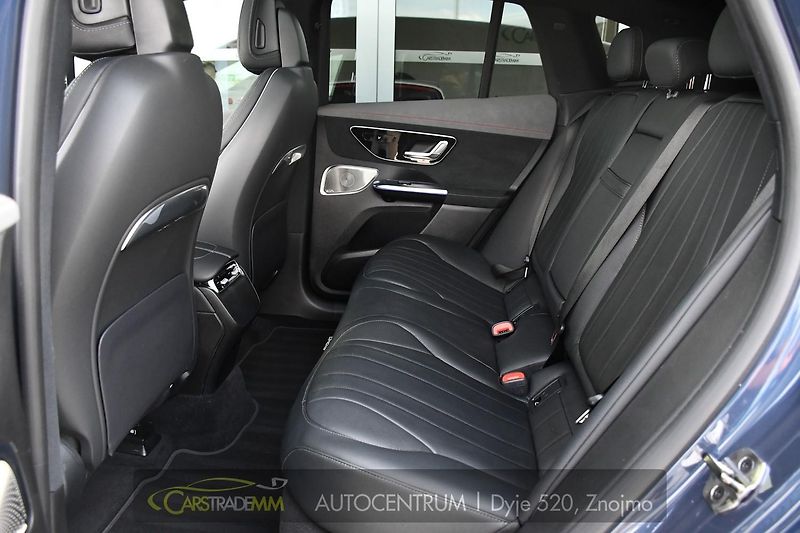 Mercedes-Benz EQE 350 4-matic AMG - fotka 13 z 56