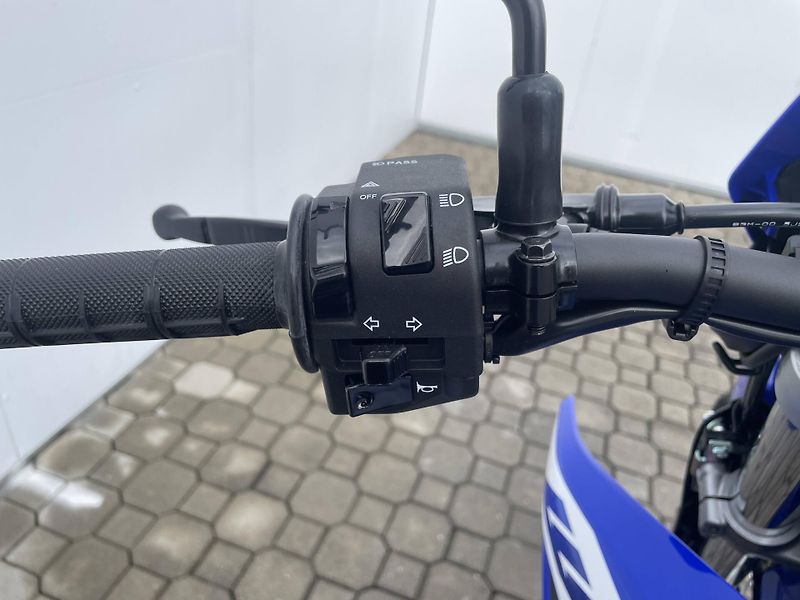 Yamaha WR 125 R (2026) WR125R EU5+ - fotka 11 z 12