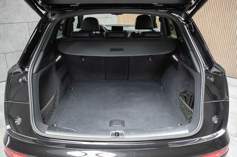 Audi Q5 40 TDI S-LINE* REZERVACE - fotka 36 z 38