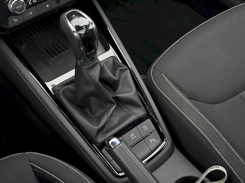Škoda Scala (2025) 1.0 TSI 85 kW DSG Monte Carlo - fotka 14 z 22