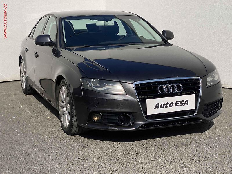 Audi A4 (2008) 3.2FSi Quattro, ČR, AT, navi - fotografie inzerátu