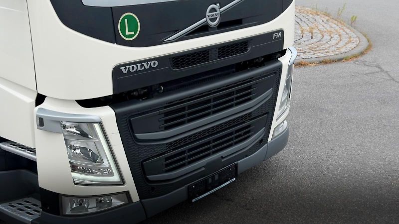 Volvo FM (2020) 460 6x2 odtahovka EURO 6 - fotka 3 z 15