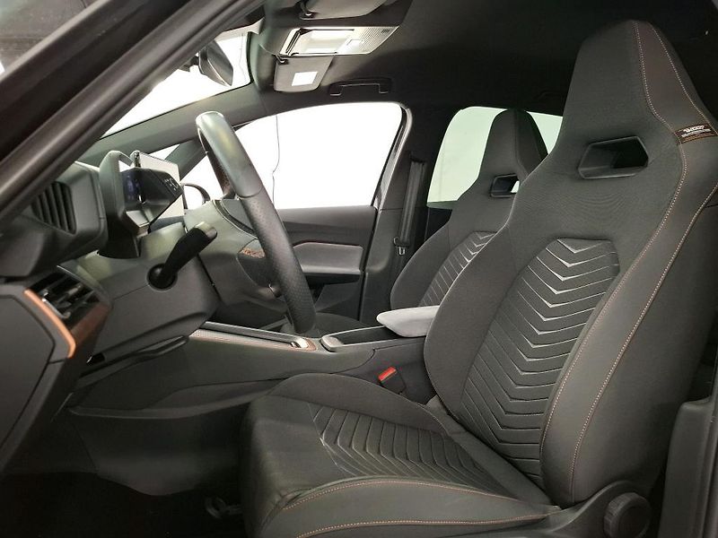 Cupra Born XL-BAT SOH-95,4% PŘIPRAVUJEME - fotka 6 z 9