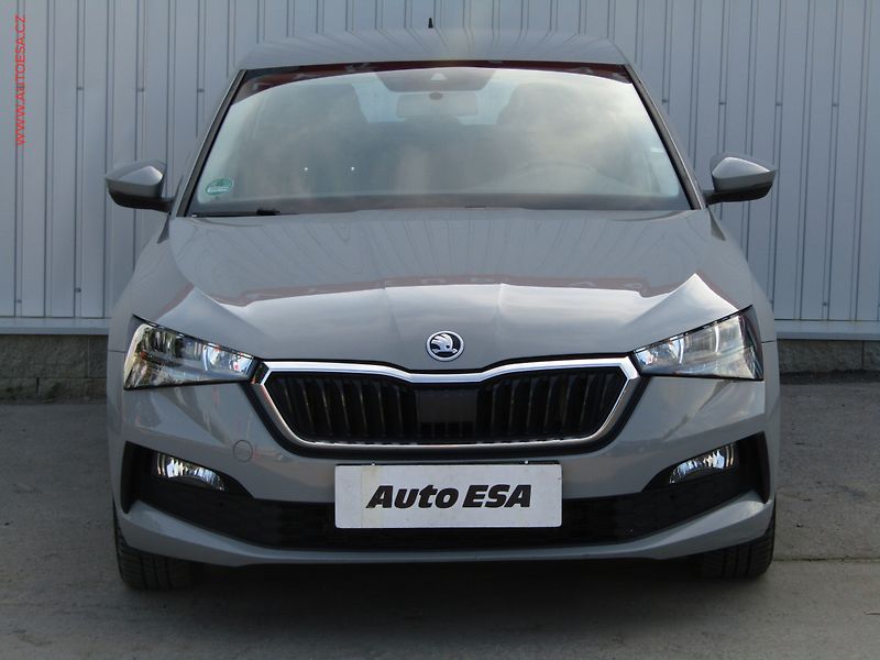 Škoda Scala (2020) 1.0 TSi, ČR, Ambition - fotka 2 z 18