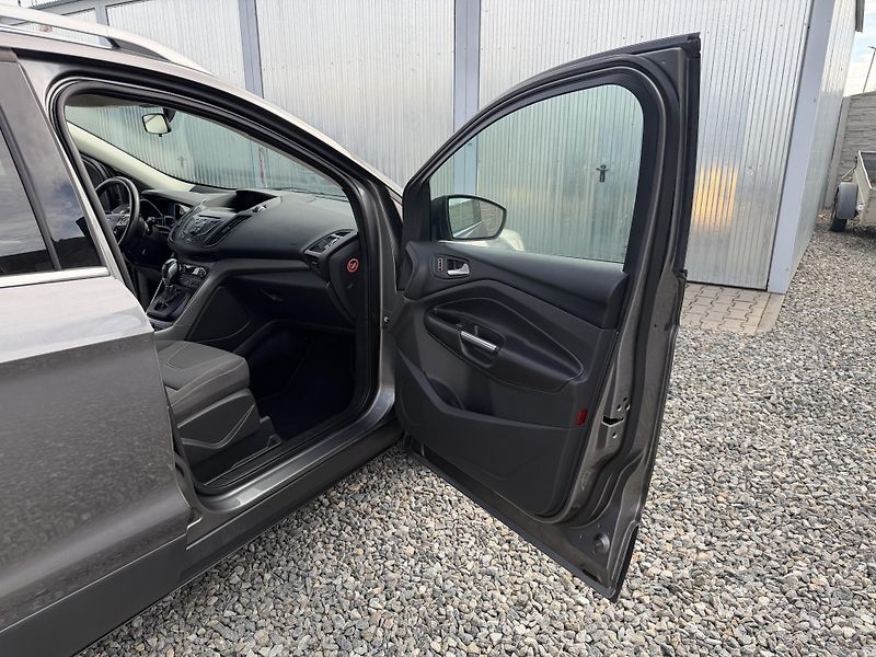 Ford Kuga 2.0TDCi 140PS 162TKM SERVIS!!! - fotka 125 z 162