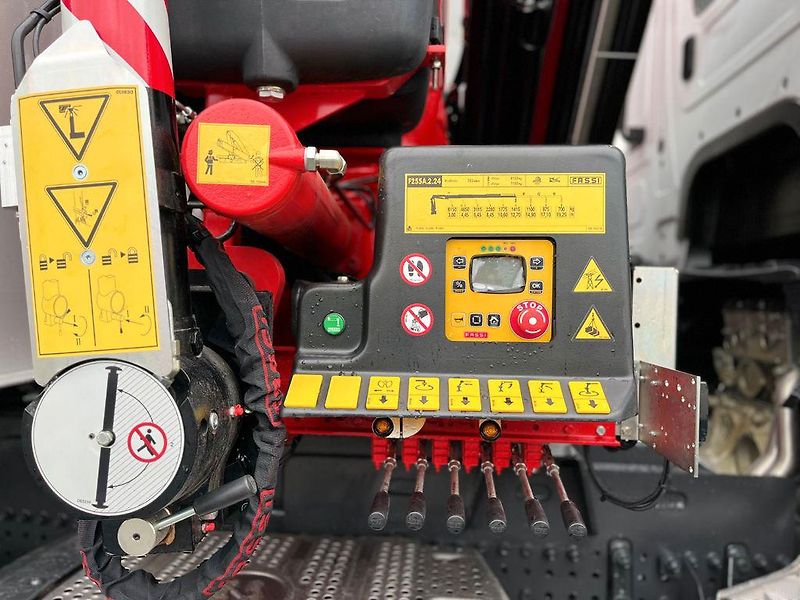 Mercedes-Benz (2024) Arocs 3348 6x4 FASSI F255 NOVÝ - fotka 10 z 11