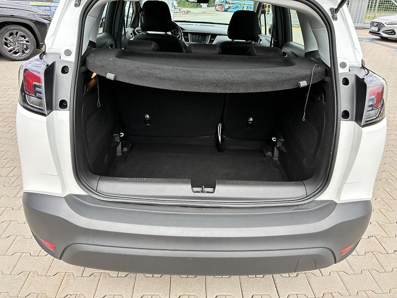Opel Crossland 1,2T-81KW,LED,LIMITED,CARPLAY - fotka 29 z 30