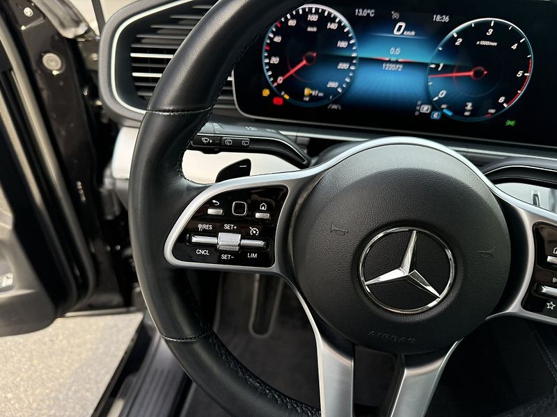 Mercedes-Benz GLE (2020) 350 d 4MATIC SUV - fotka 27 z 44