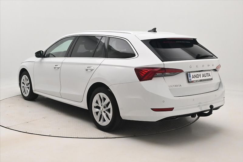 Škoda Octavia 2,0 TDI 110 kW DSG Style Záruk - fotka 7 z 33