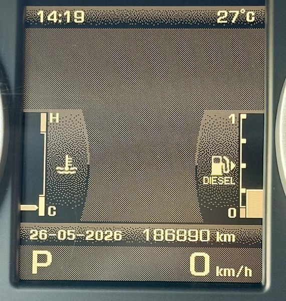 Land Rover Discovery (2011) 4 - fotka 8 z 16