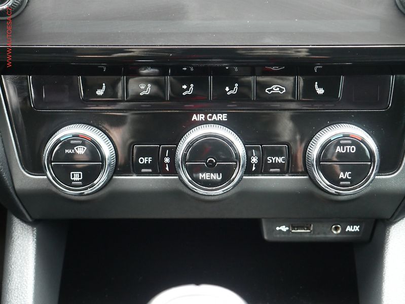 Škoda Octavia (2017) 1.0 TSl, ČR, Style Plus - fotka 13 z 18
