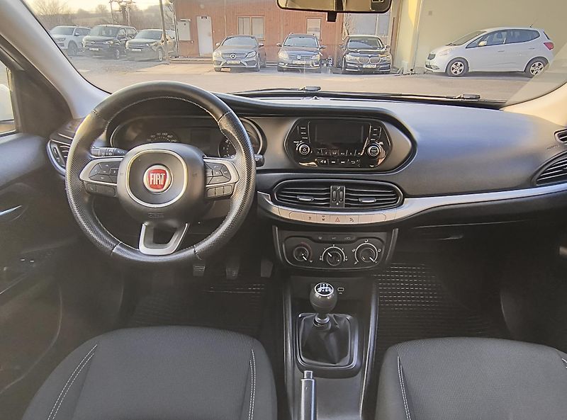Fiat Tipo (2018) II 1.4 EASY/AC/TEMPOMAT/PDC/PC - fotka 29 z 49